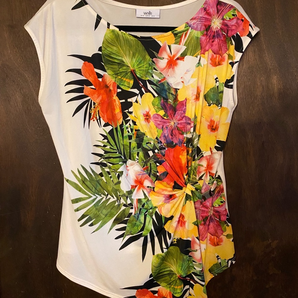 Wallis Floral Blouse